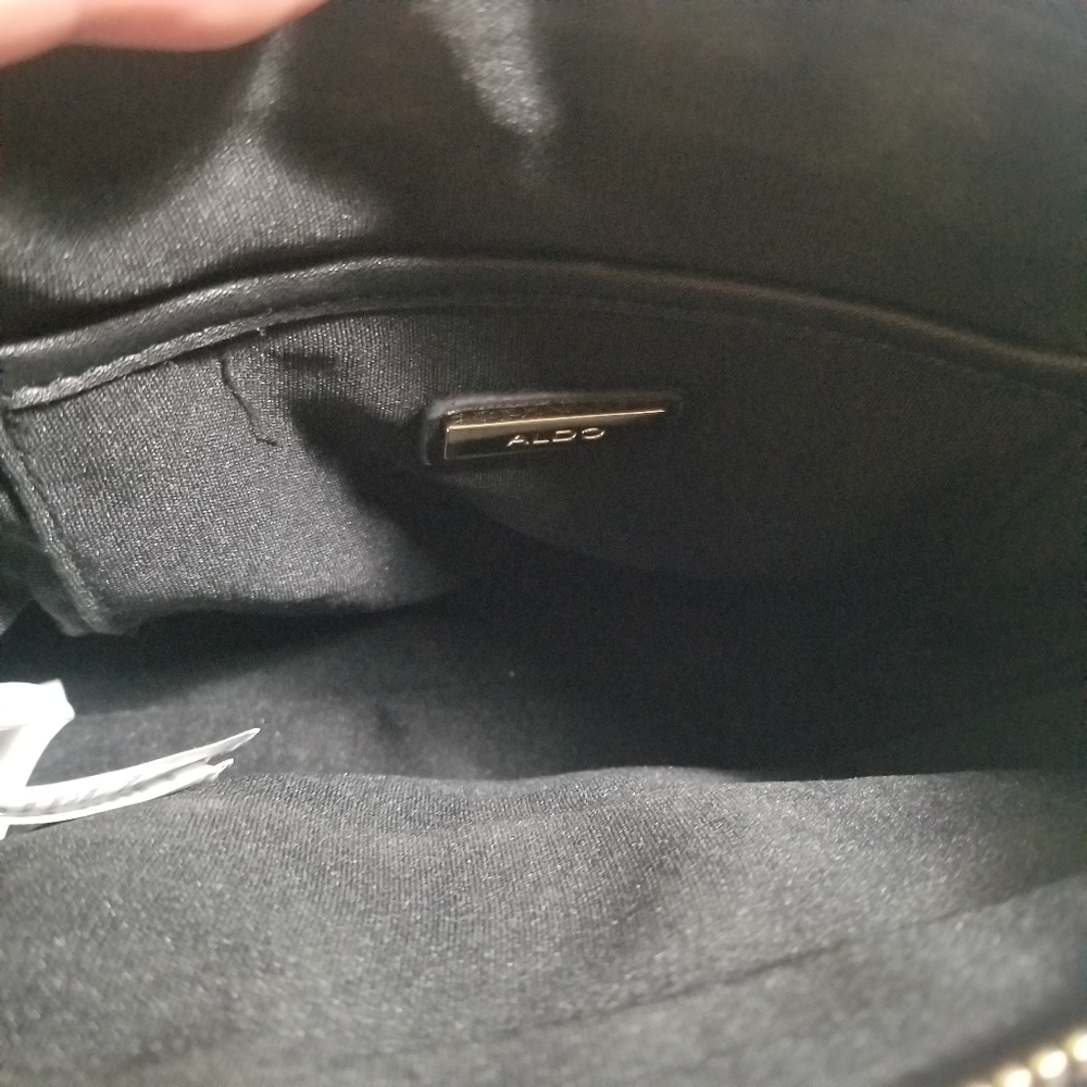 Black crossbody bag - Picture 3 of 3